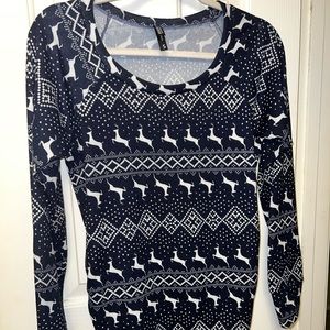 JESSE & I Maternity Reindeer Snowflake Blouse SZ S
